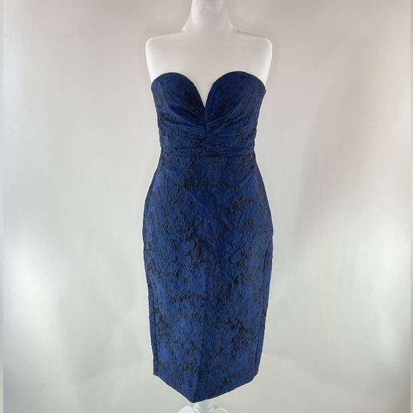 Monique Lhuillier Dresses & Skirts - Monique Lhuillier Cora Midi Dress, 12